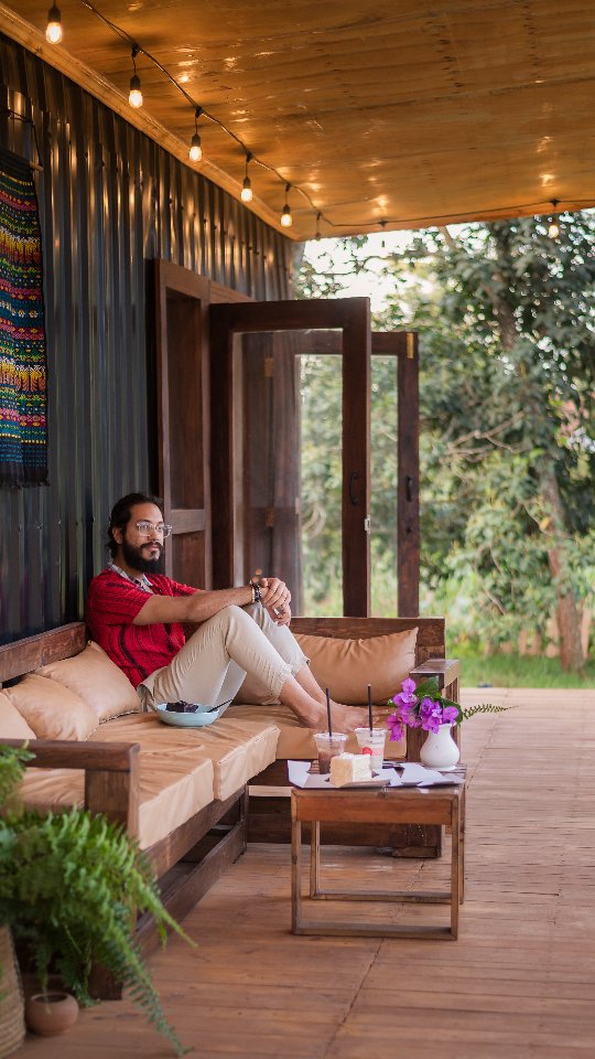 The first person who comes to mind… is who you’re meant to escape with for a quiet weekend like this.

Slow mornings. Fresh air. No rush, no noise;  just space to breathe and be present.

Tag or share this with the person you’d spend a weekend here with.

📍 Karen, Nairobi
📩 Dm for bookings

#shraddhahouse #nairobistaycation #nairobiairbnb #karenkenya #weekendgetawaykenya